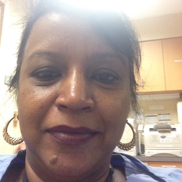 Meet your Posher, Vilma - Picture 1 of 1