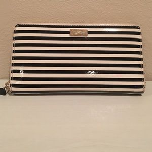 Kate Spade striped Cedar Street Lacey wallet