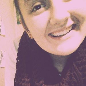 Meet your Posher, Jasmine