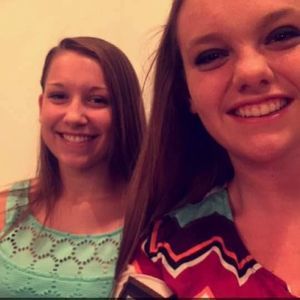 Meet your Posher, Kelli