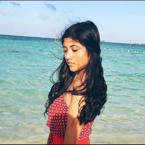 Meet your Posher, Evelyn