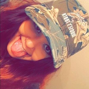 Meet your Posher, Ciara