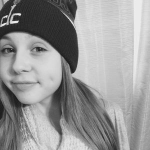 Meet your Posher, Raelle