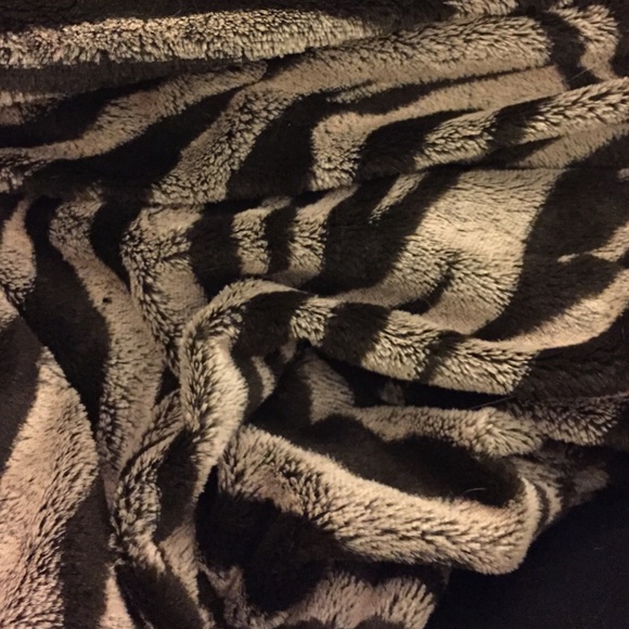 Meet your Posher, Maddie