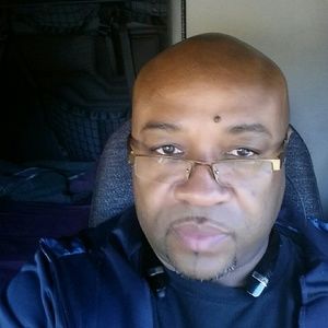 Meet your Posher, Gregory