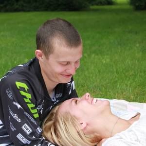 Meet your Posher, Drew katie