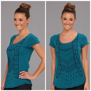 EUC Lucky brand tee shirt