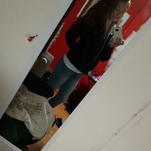 Meet your Posher, Angel