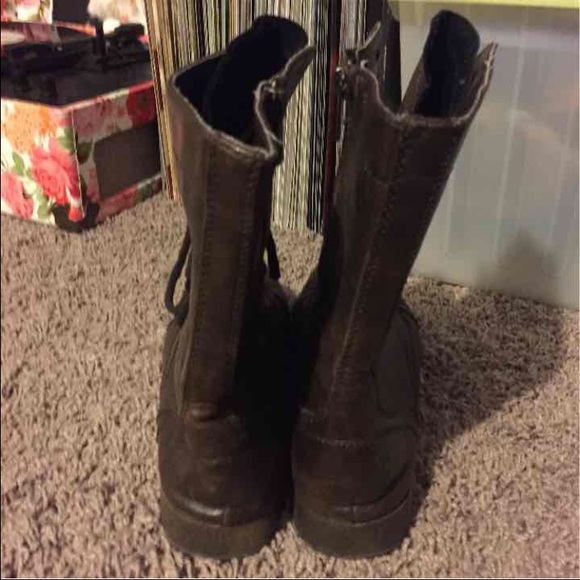 combat boots - Picture 3 of 3