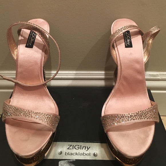 ZIGIny blacklabel Swarovski scrappy sandals