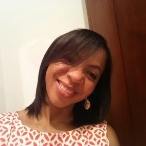 Meet your Posher, Claudia elisa