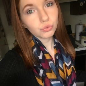 Meet your Posher, Fallyn