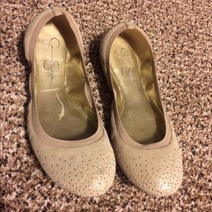 Sparkly champagne synched ballet flats