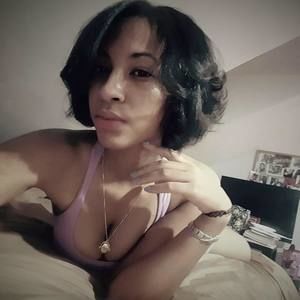 Meet your Posher, Andreina