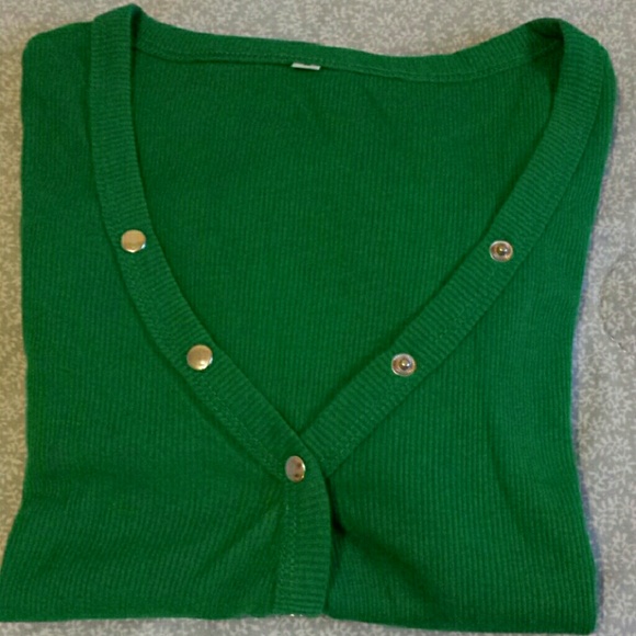 🆕Kelly Green Ribbed Long Sleeve Onesie/One Piece Shorts Romper - Picture 3 of 5