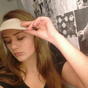 Meet your Posher, Beverly