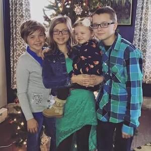 Meet your Posher, Kim