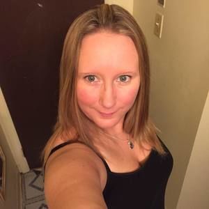 Meet your Posher, Nickie