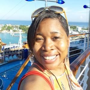 Meet your Posher, Erica