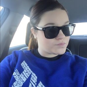 Meet your Posher, Diamond