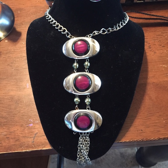 Necklace and bracelet❤️lower price❤️