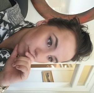 Meet your Posher, Ashton