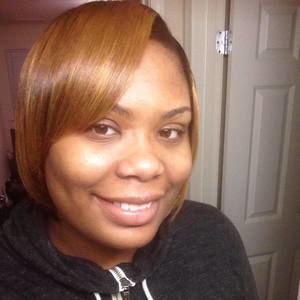 Meet your Posher, Stacy