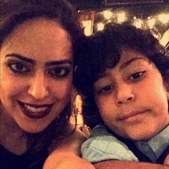 Meet your Posher, Caroline