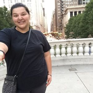 Meet your Posher, Krystal