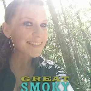 Meet your Posher, Becky