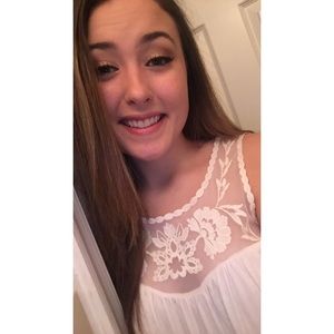 Meet your Posher, Casey