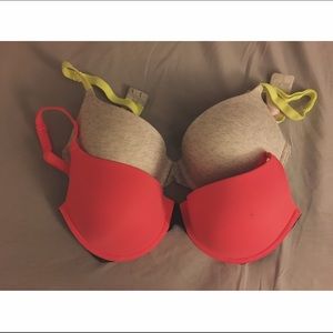 Two Victoria Secret PINK Bra's! 💕