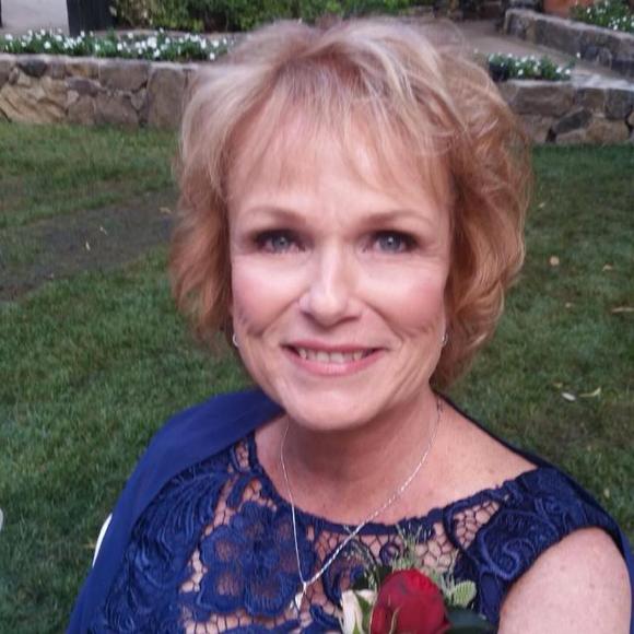 Meet your Posher, Pamela