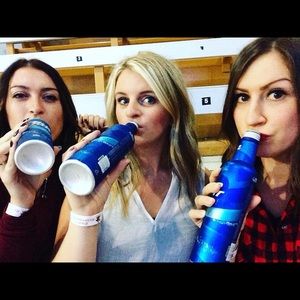 Meet your Posher, Pam