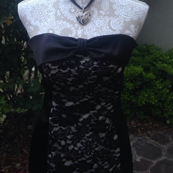 Strapless tube top dress - Picture 4 of 4