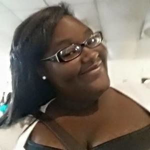 Meet your Posher, Andrienna