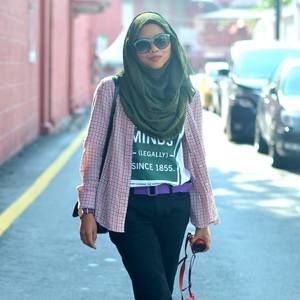 Meet your Posher, Kalia