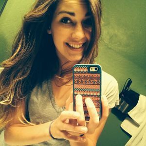 Meet your Posher, Hannah