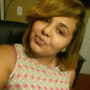 Meet your Posher, Daysha