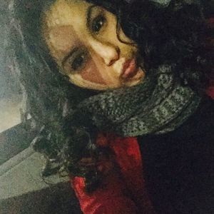 Meet your Posher, Ximena