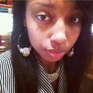 Meet your Posher, Sidney