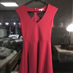 LITTLE RED DRESS. SIZE MEDIUM. WORN ONCE.