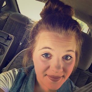 Meet your Posher, Jandi