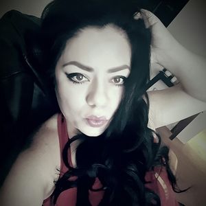 Meet your Posher, E rika