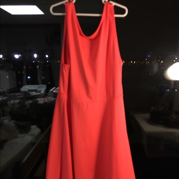 FORM FITTING BACKLESS HOT PINK DRESS BRAND NEW