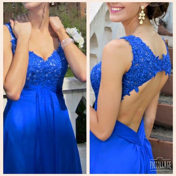 💙SOLD💙 Gorgeous Prom Dress / Gown