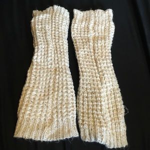 ❄️️WINTER SALE❄️️Sparkly ivory knit leg warmers