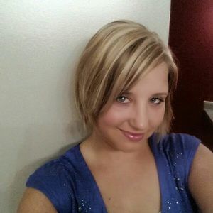 Meet your Posher, Gloria