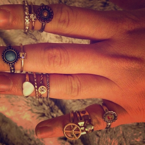 Assorted midi rings