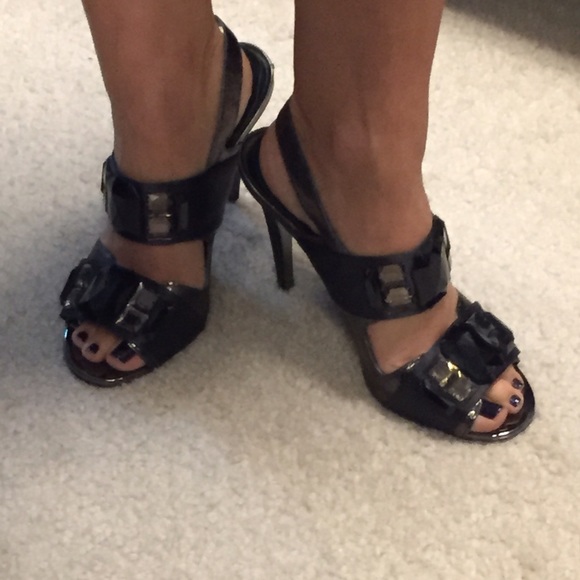 Rare Tory Burch Jeweled Heels - Picture 3 of 4